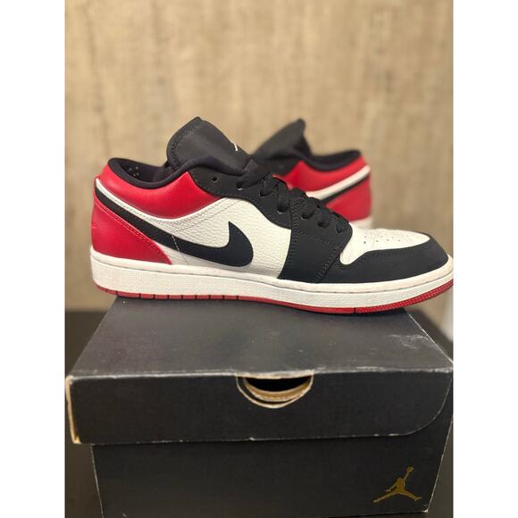 SZ 8.5m - Jordan 1 Low Black Toe, used w/ replacement box main image 5
